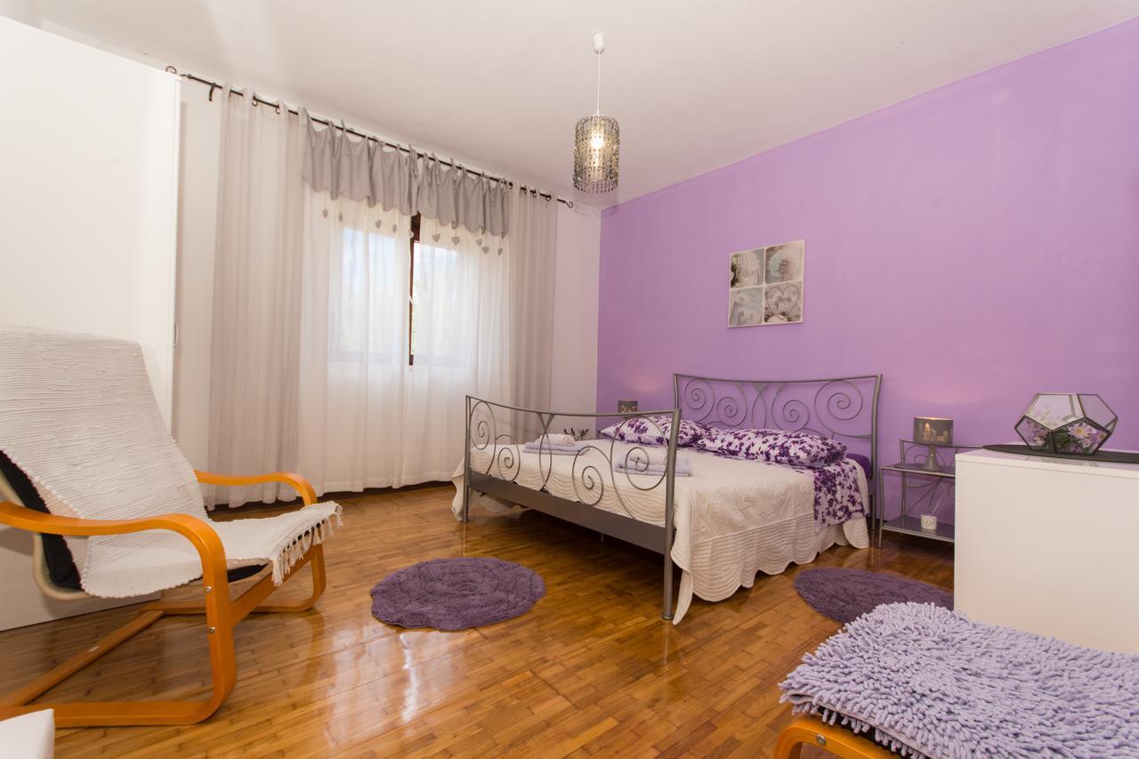 Apartment Lorenzo Trogir Exterior foto